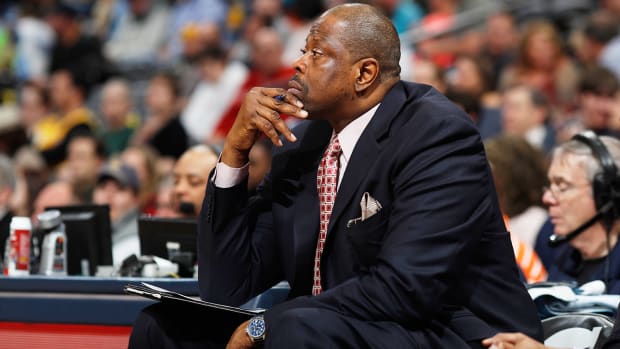 patrick-ewing-g-town.jpg